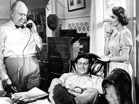 Un homme dans la foule