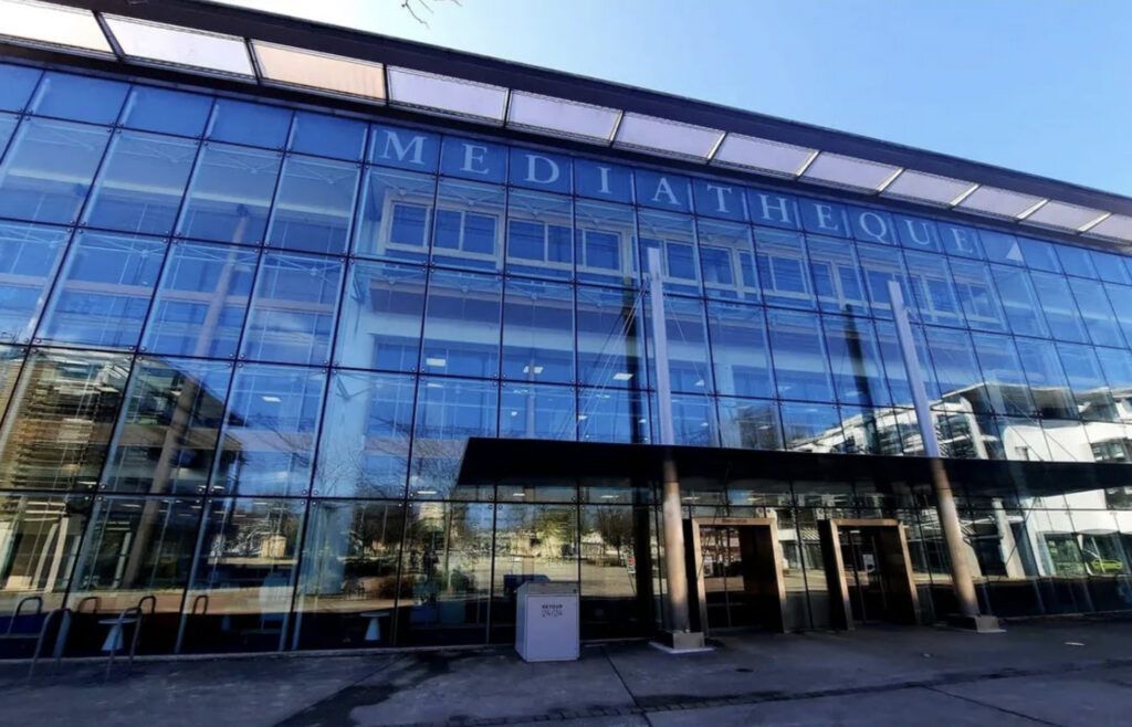 La médiathèque Michel-Crépeau